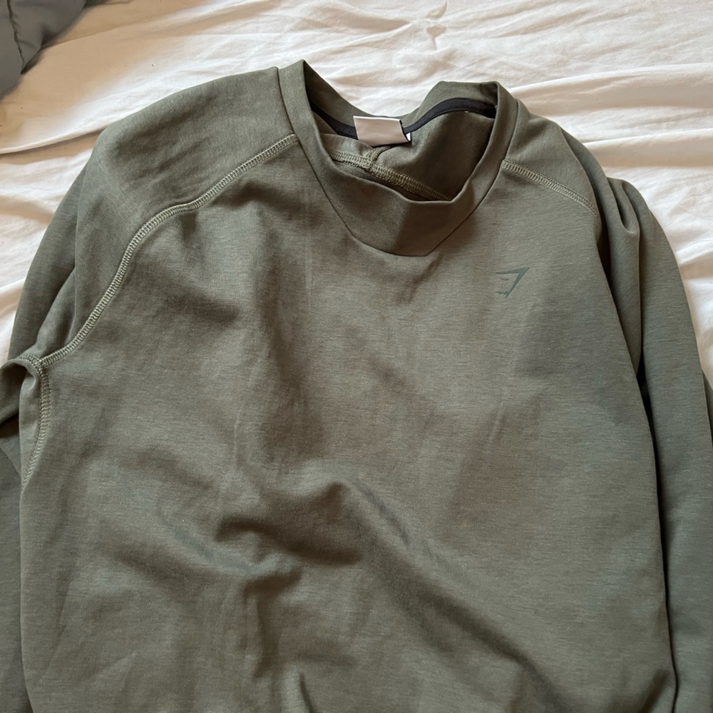Gymshark Studio Crew - Core Olive